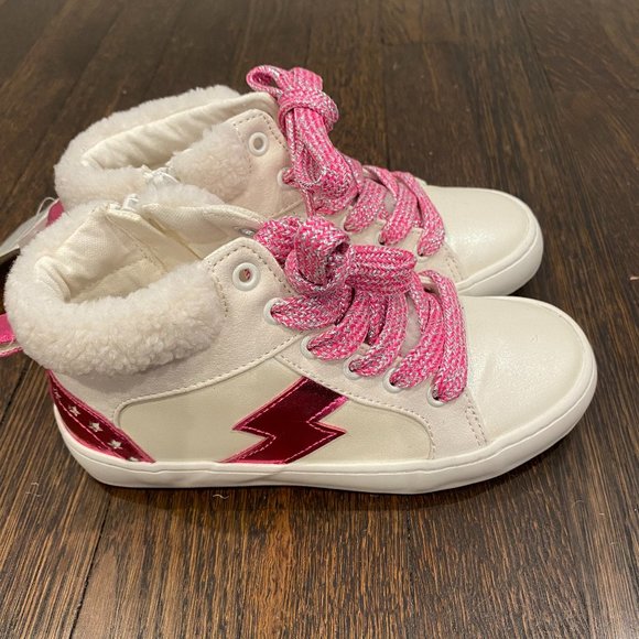 NWT GAP LINED WHITE PINK KIDS SNEAKERS Size 13 - Picture 1 of 5